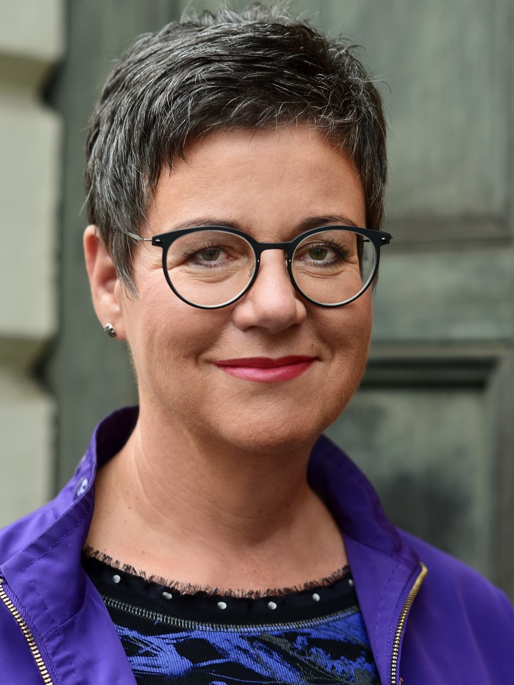Tamara Theurer